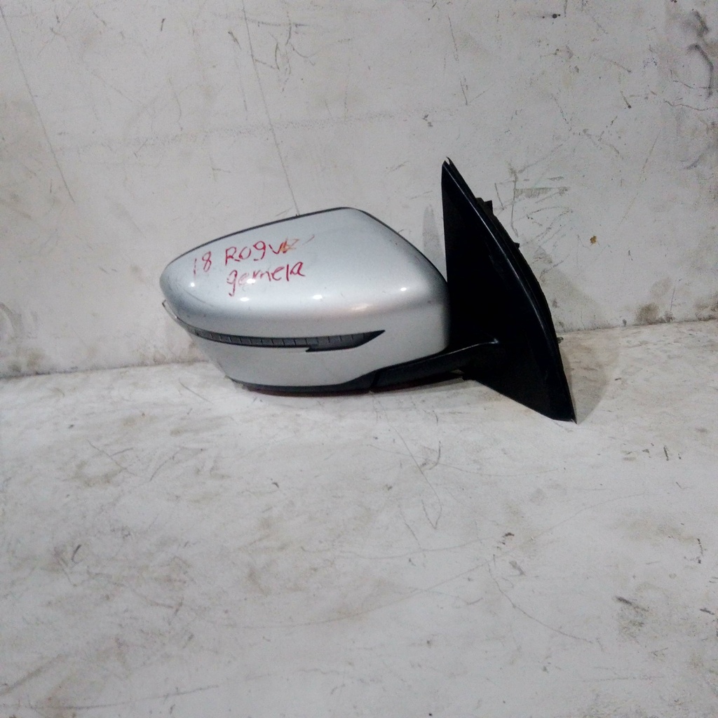 RETROVISOR RH NISSAN ROGUE SPORT 17-21