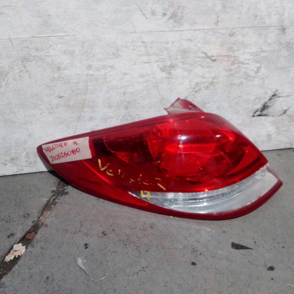 STOP LH VELOSTER 16