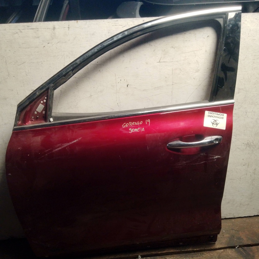 PUERTA DLH SORENTO 19