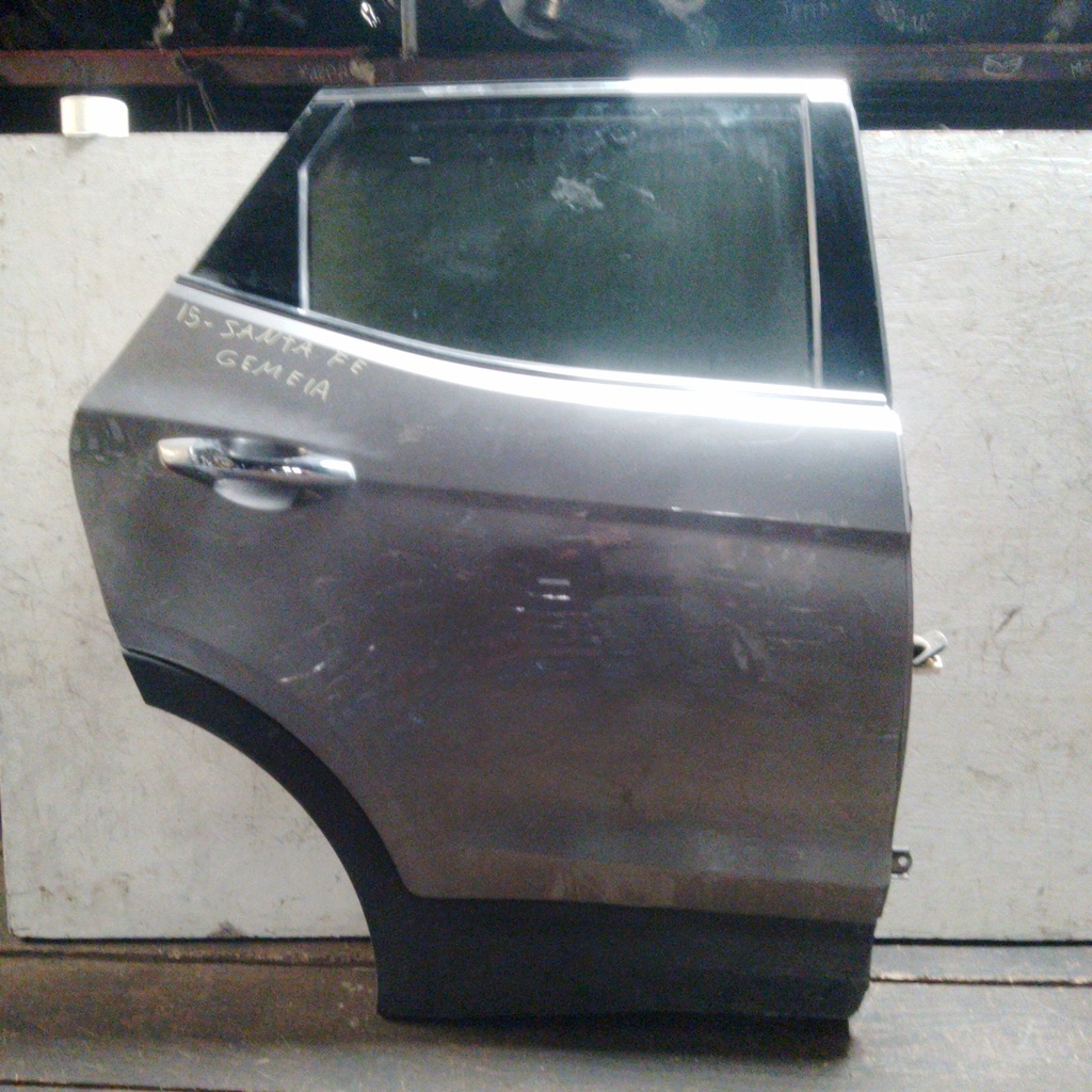 PUERTA TRH SANTA FE 15