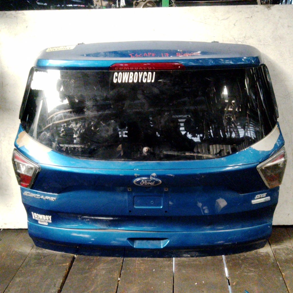 COMPUERTA ESCAPE 17