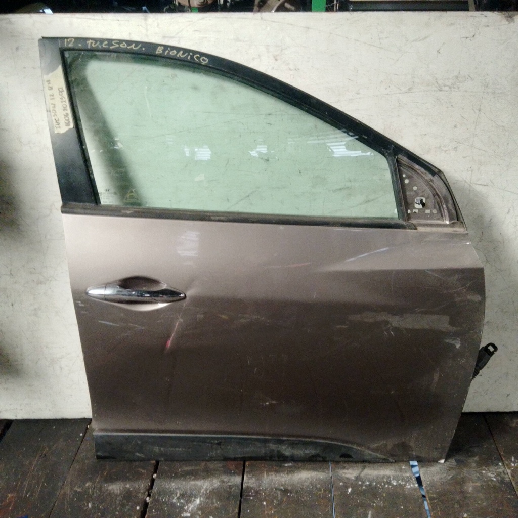 PUERTA RH TUCSON 12