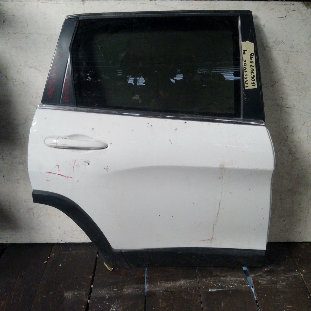 PUERTA TRH LATITUDE 19