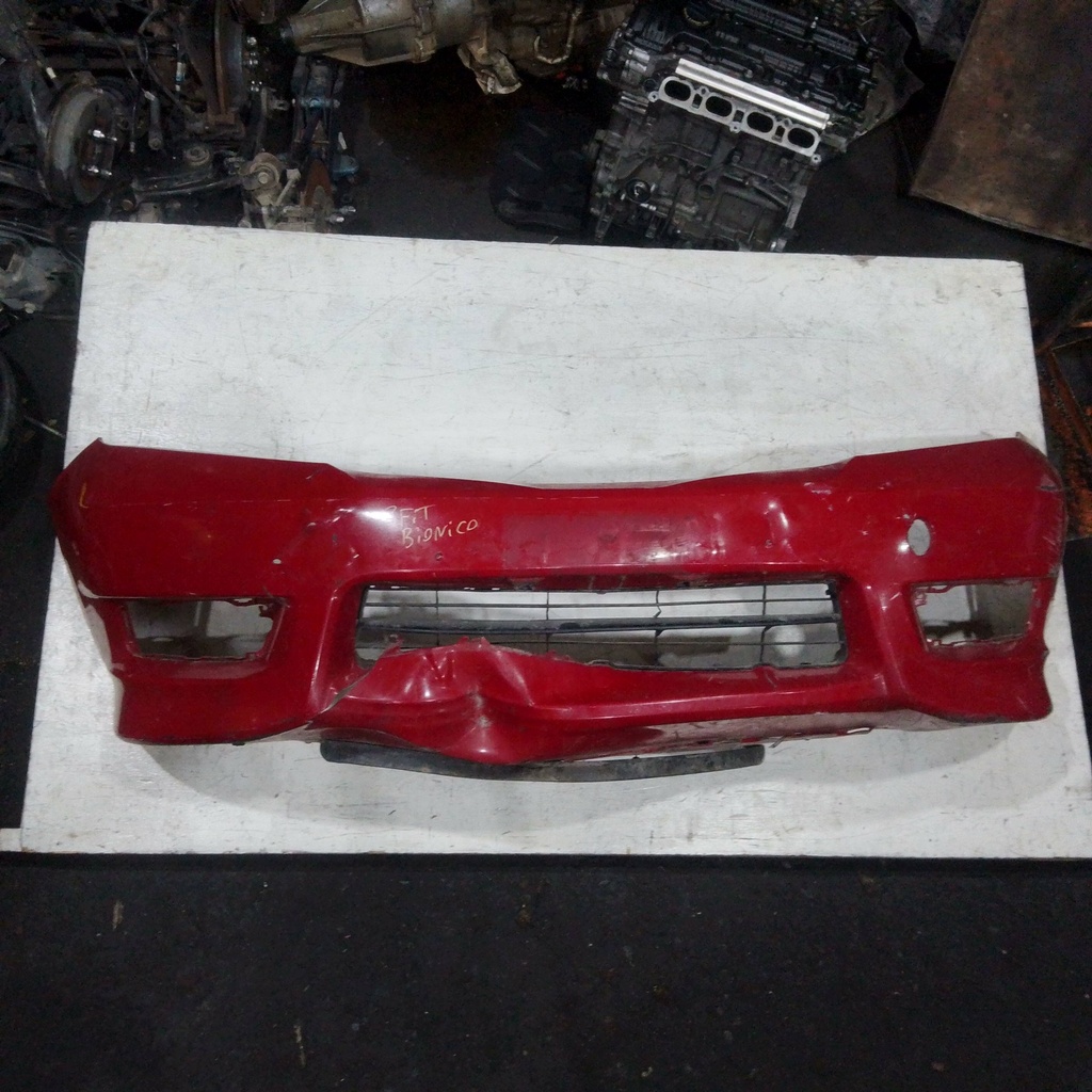BUMPER DELANTERO FIT 13