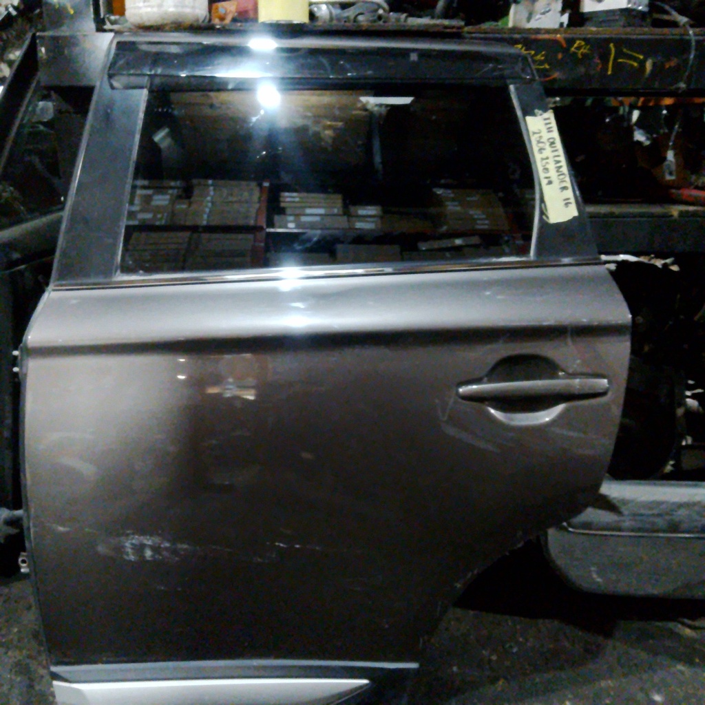 PUERTA TLH OUTLANDER 16