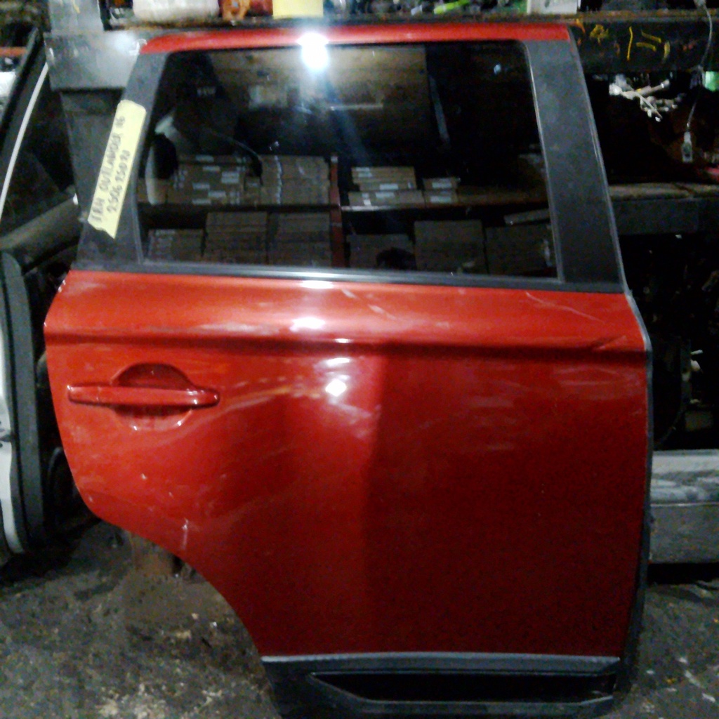 PUERTA TRH  OUTLANDER 16