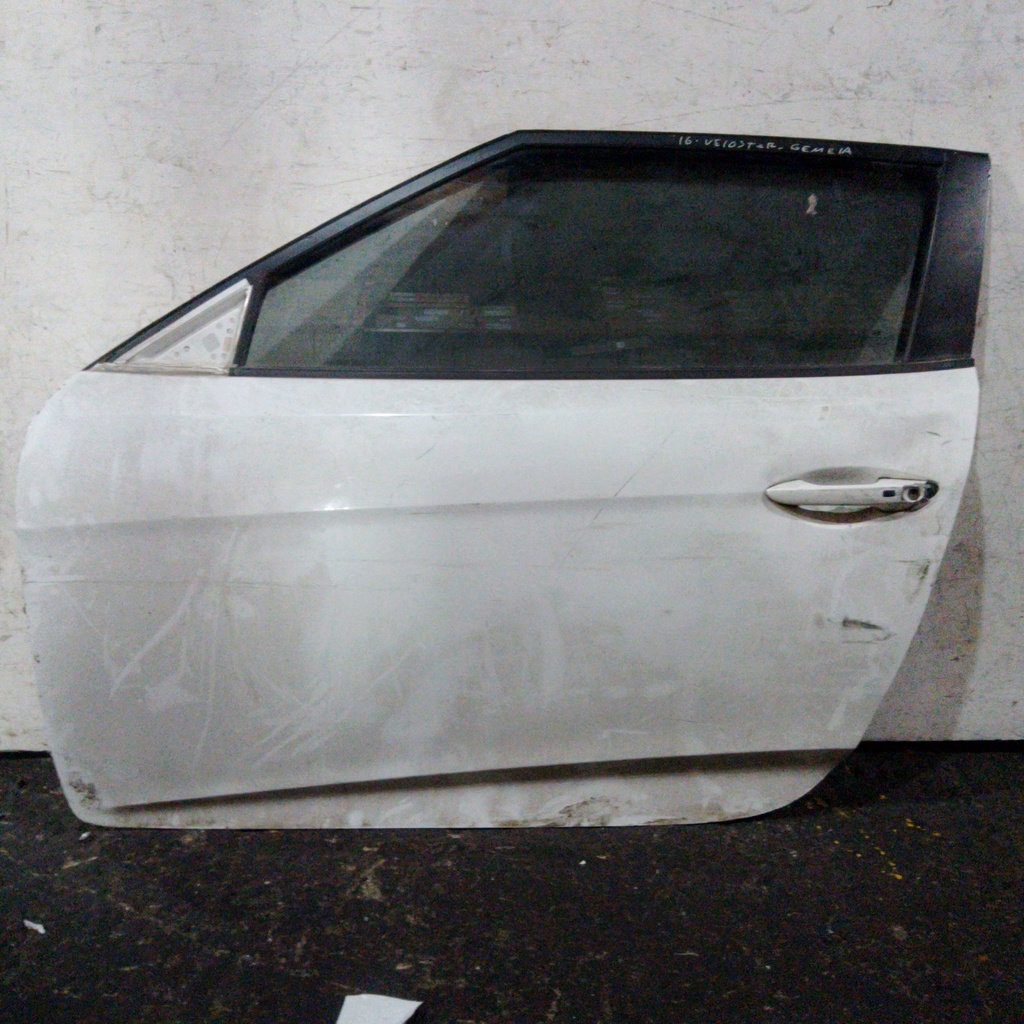 PUERTA DLH VELOSTER 16