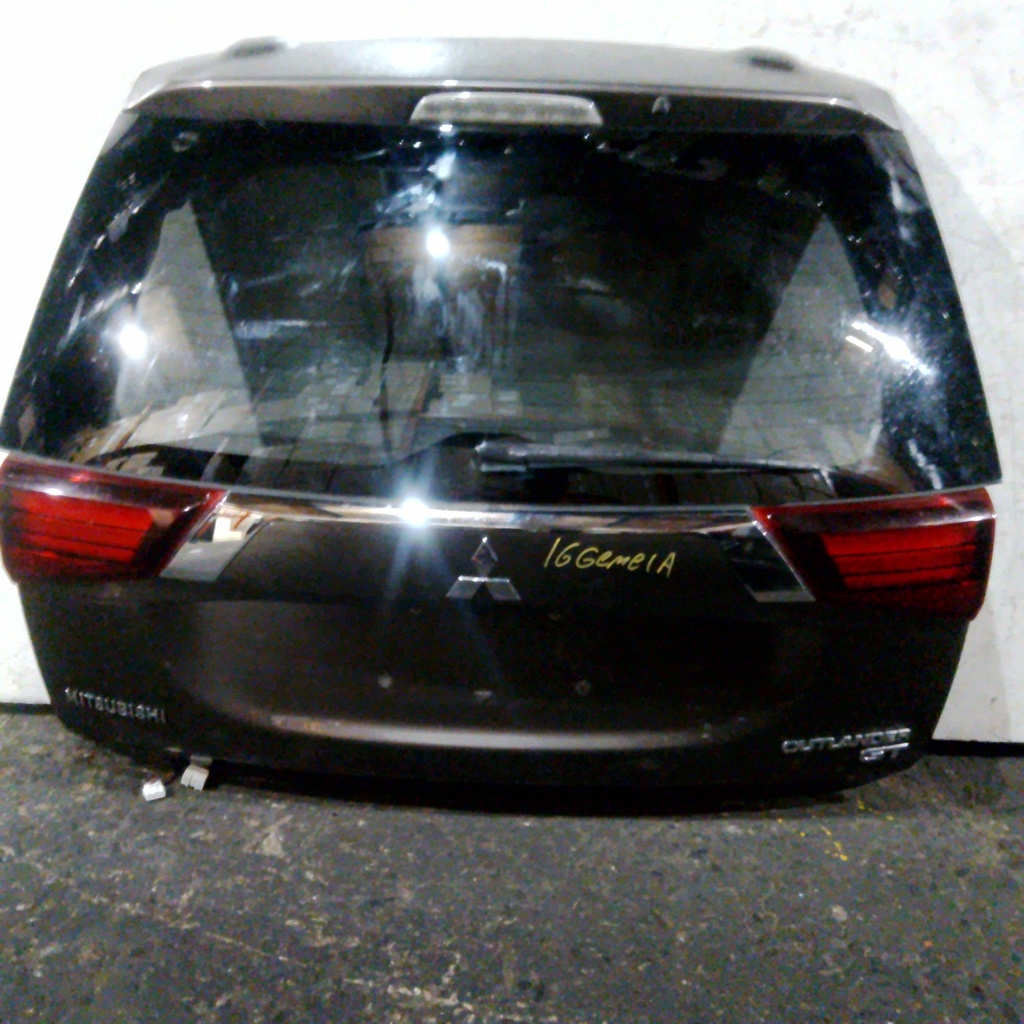COMPUERTA OUTLANDER GRANDE 16