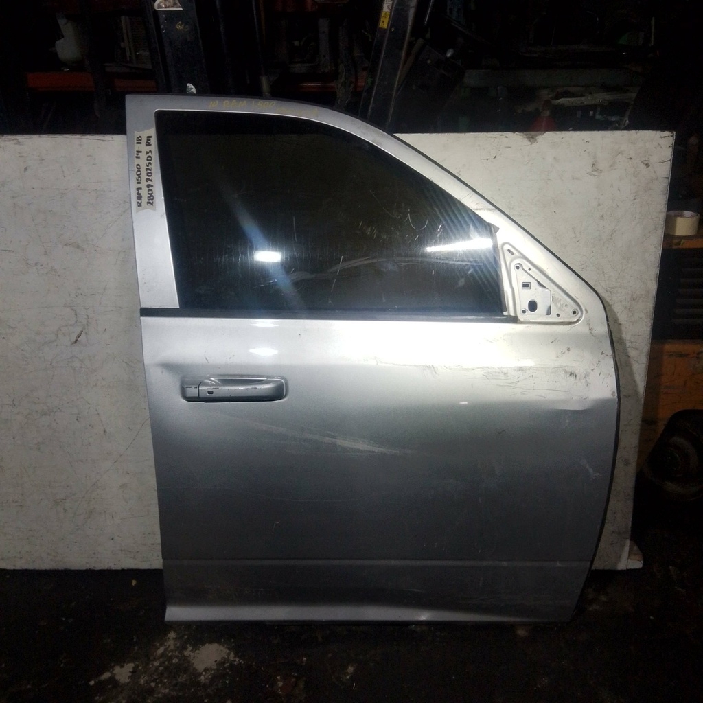 PUERTA RH RAM 1500 14-18