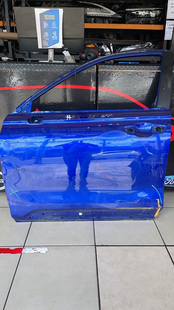 PUERTA Delantera “LH” honda cr-v 2024-25