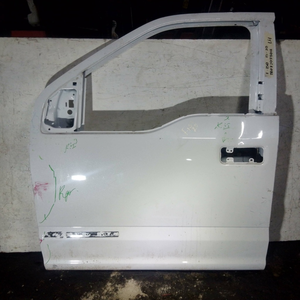 PUERTA LH F150 15-20