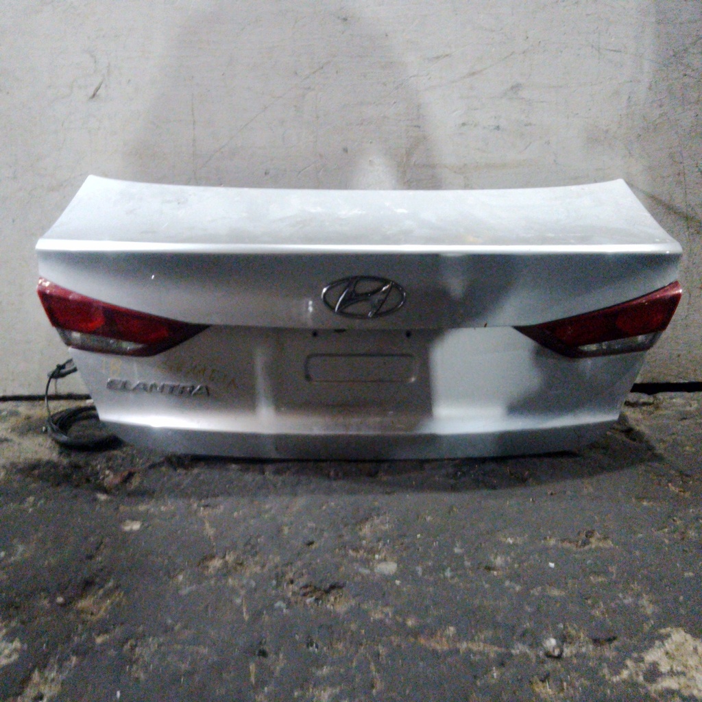 BAUL ELANTRA 17-18