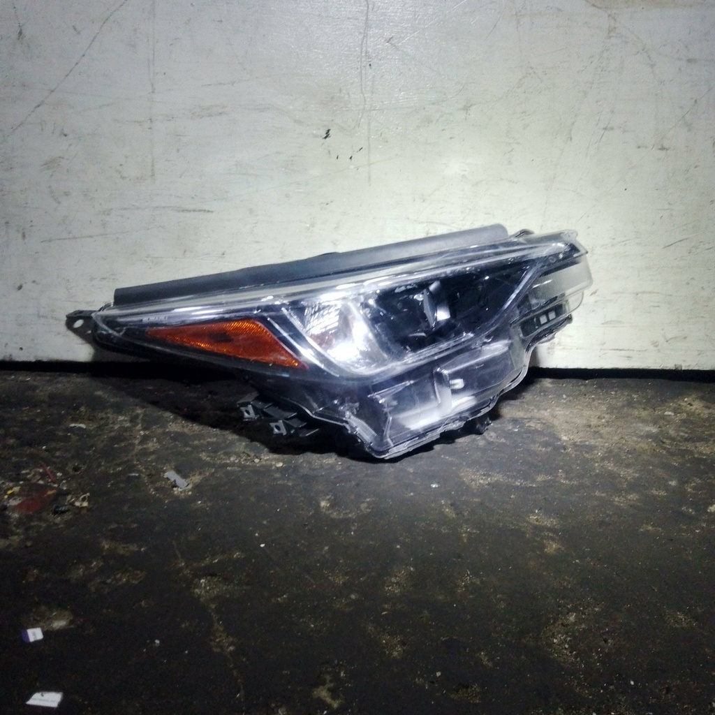 FARO RH SUBARU CROOSTEK 23
