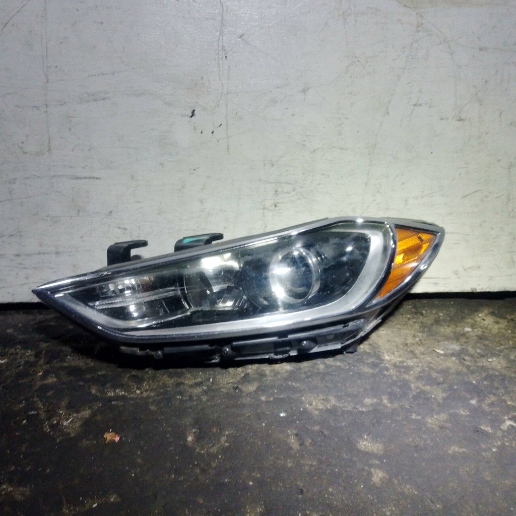 FARO LH ELANTRA 17-18
