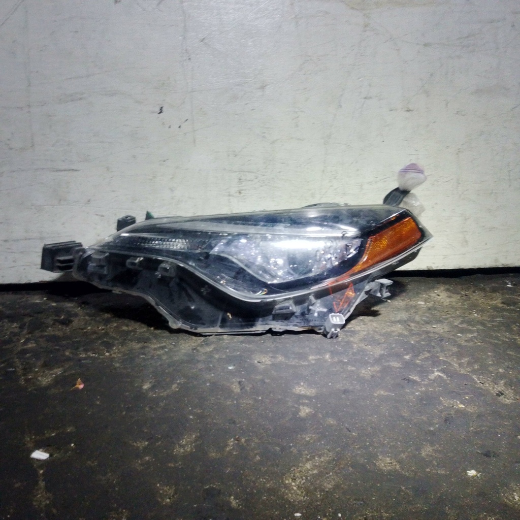 FARO LH COROLLA 17-19