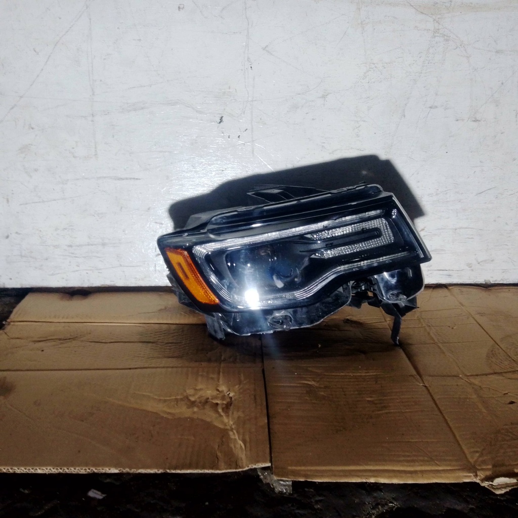 FARO RH GRAND CHEROKEE 14-22