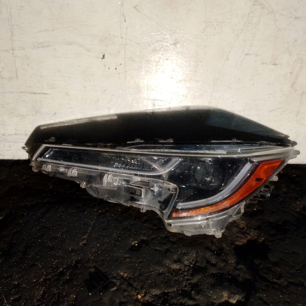 FARO LH  COROLLA 23