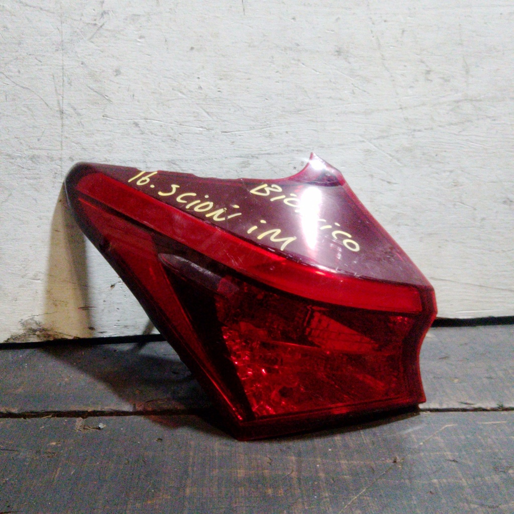 STOP LH SCION IM 16