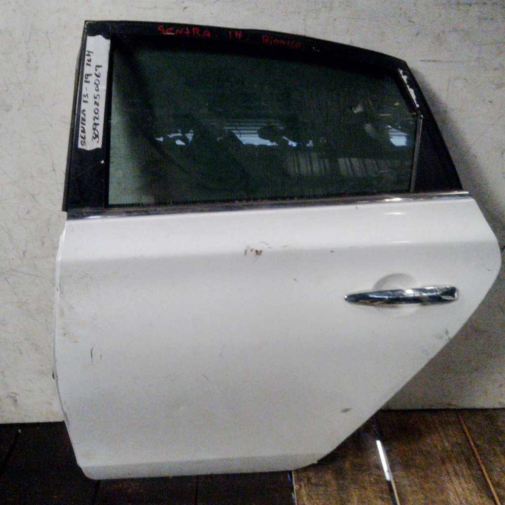 PUERTA TLH SENTRA 13-19