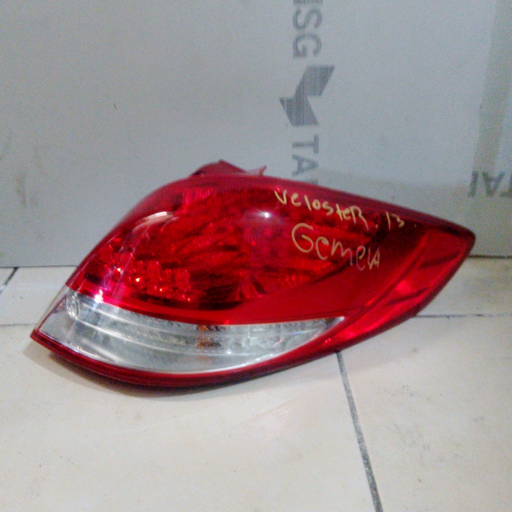 STOP RH VELOSTER 13