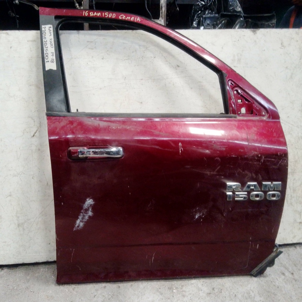 PUERTA RH RAM 1500 14-18