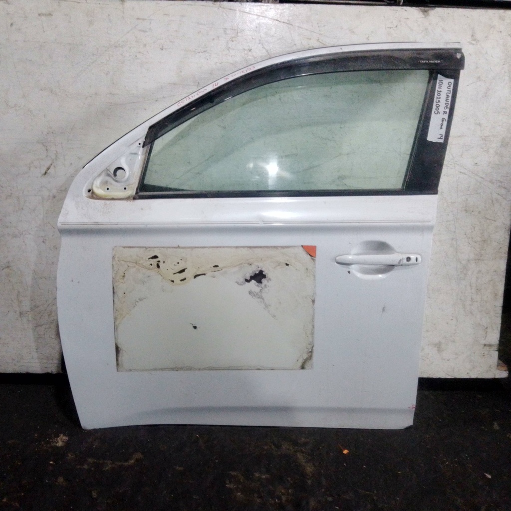 PUERTA LH OUTLANDER GRANDE 14