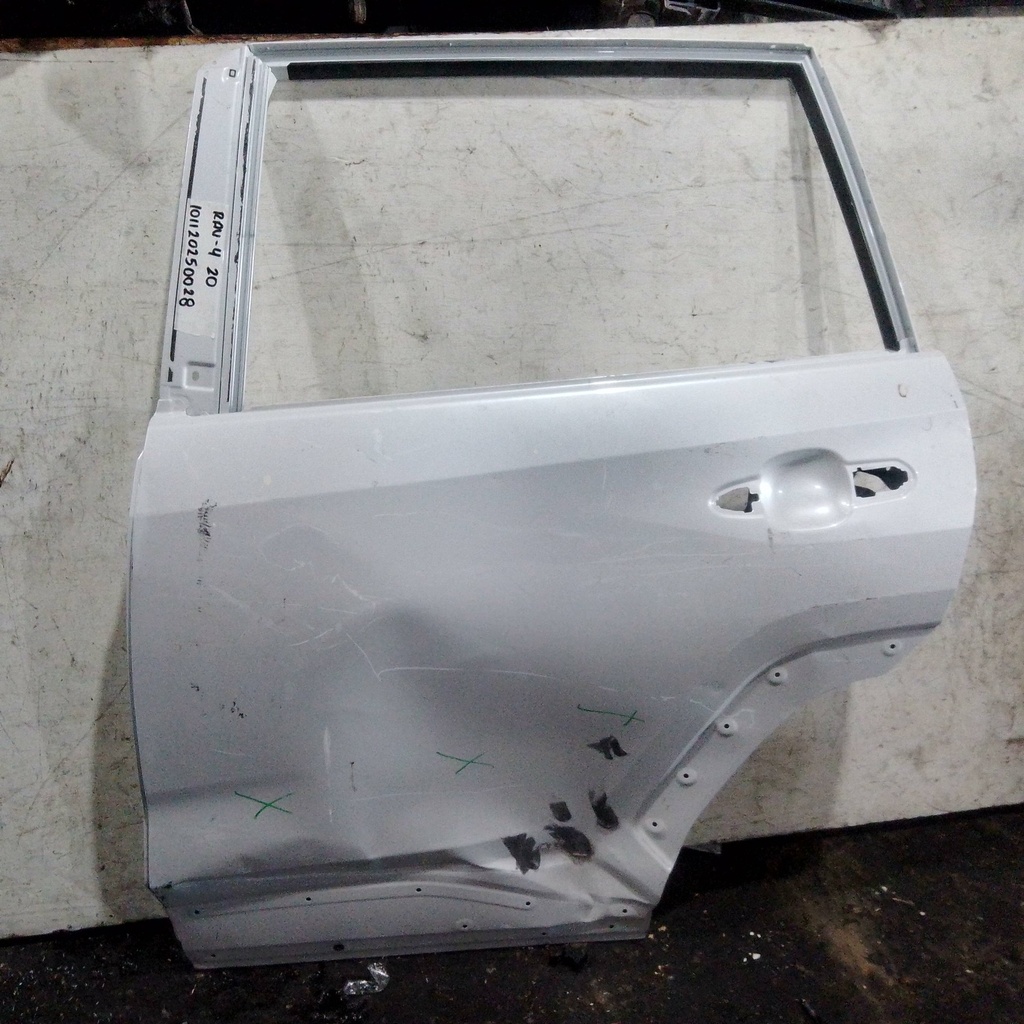 PUERTA TLH RAV-4 20