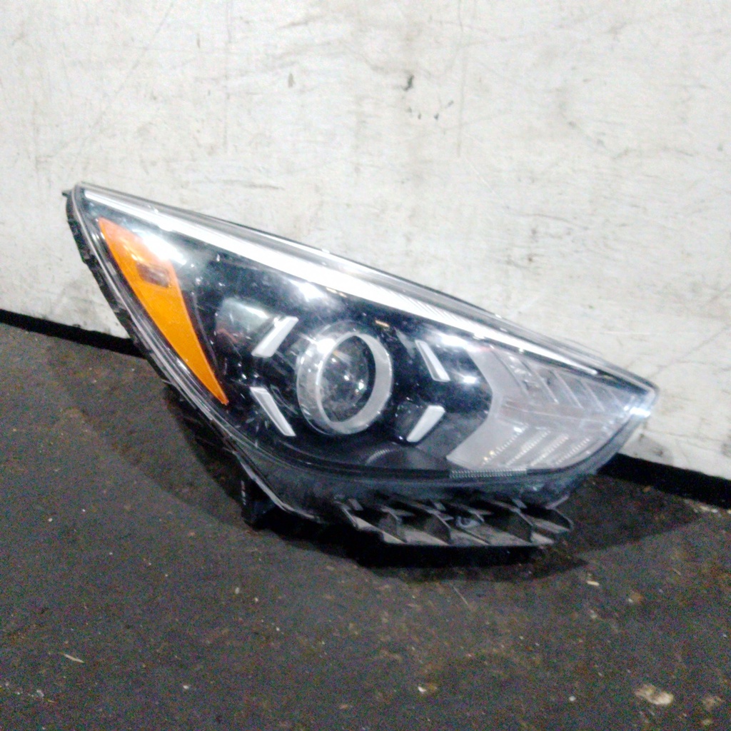 FARO RH KIA NIRO 16