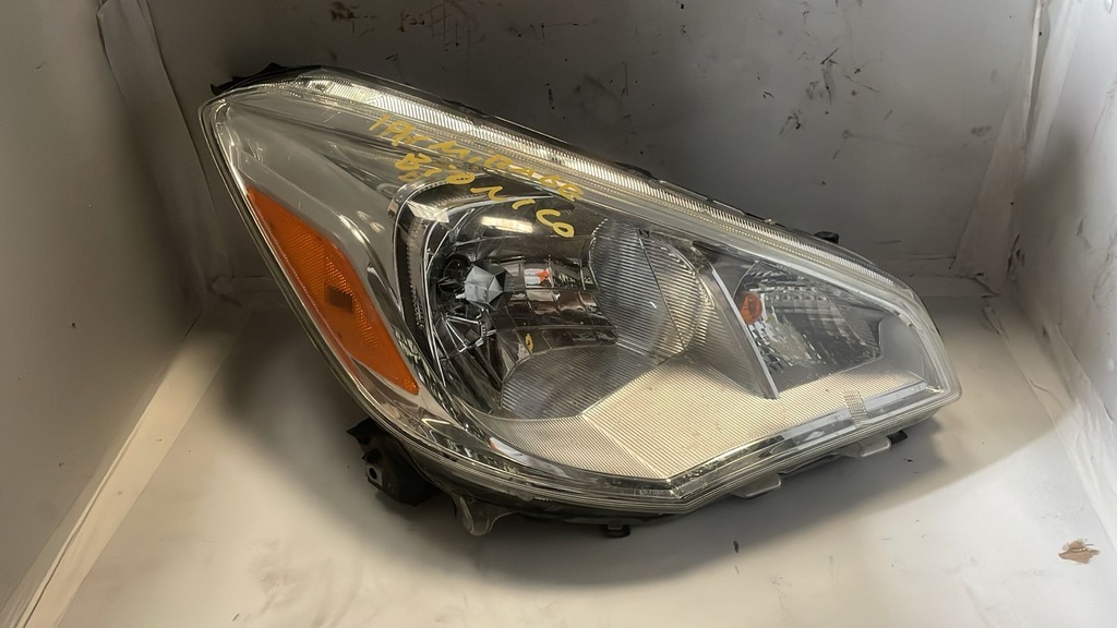 Faro RH Mitsubishi mirage g4 2017-19