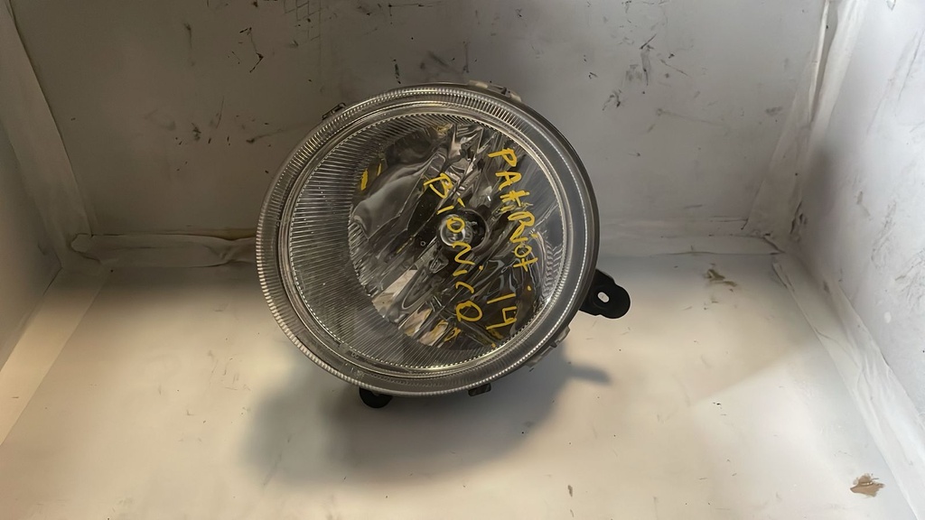 Faro LH jeep patriot 14-17