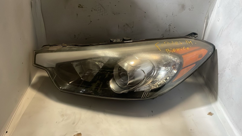 Faro LH KIA forte 14-16