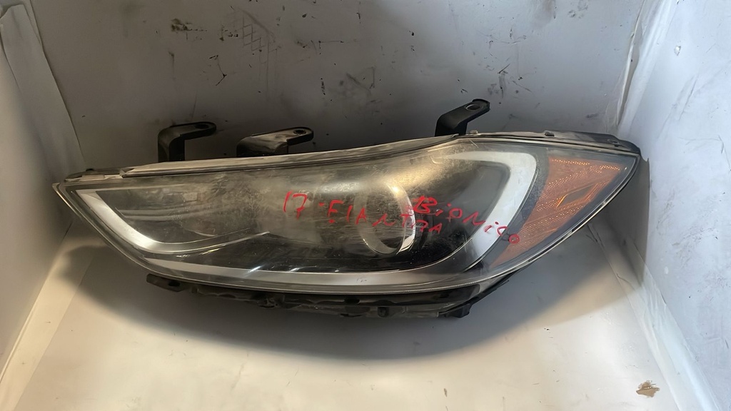 Faro LH HYUNDAI Elantra 17-18