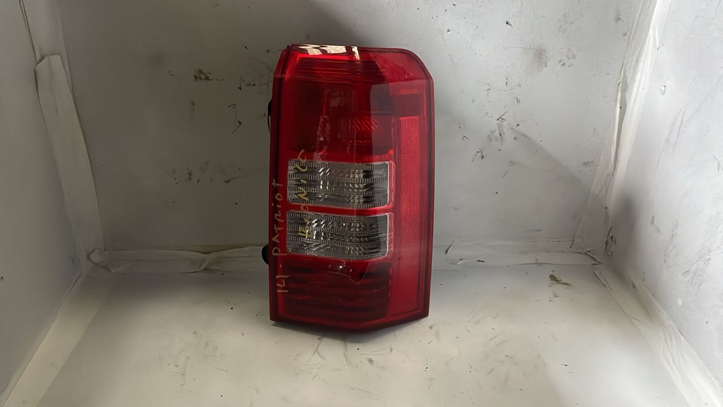 Stop RH Jeep Patriot 14-17