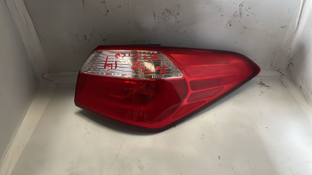 Stop RH KIA Forte 14-16