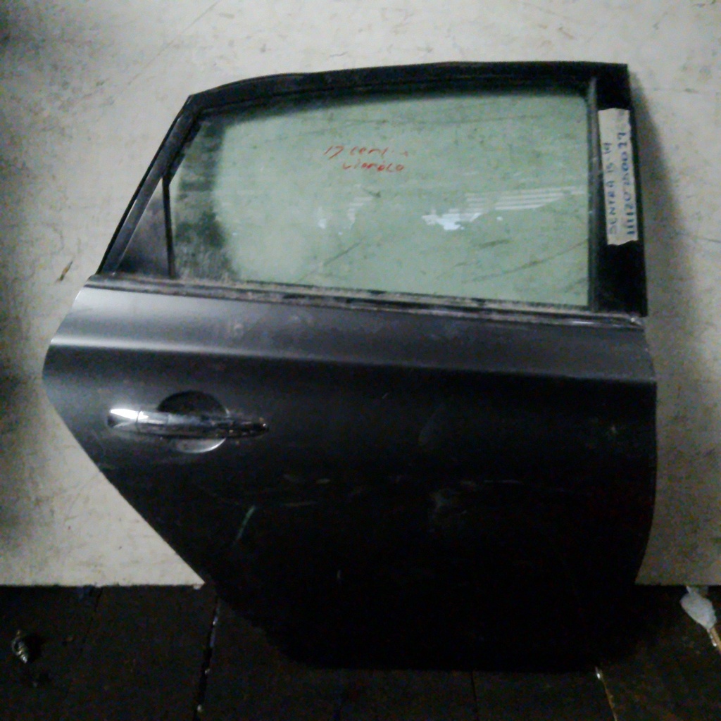 PUERTA TRH SENTRA 13-19