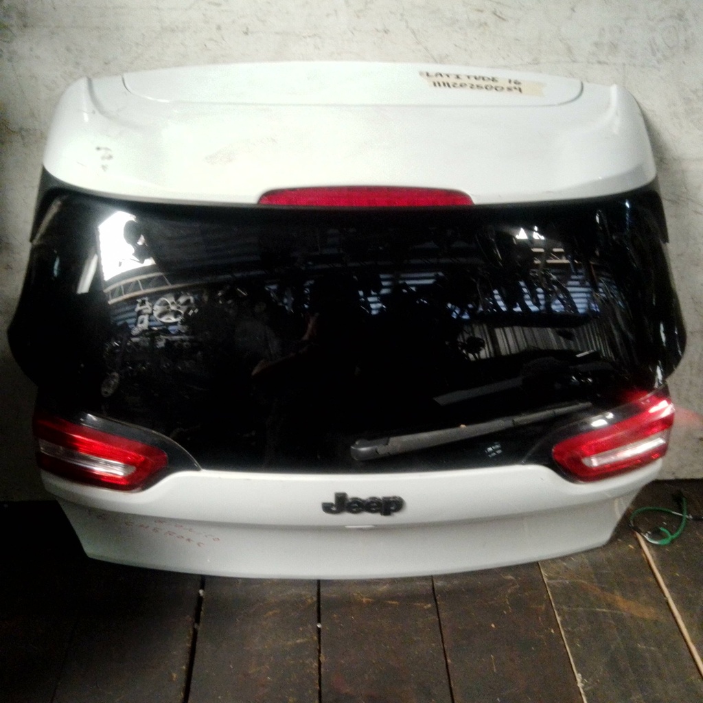 COMPUERTA LATITUDE 16