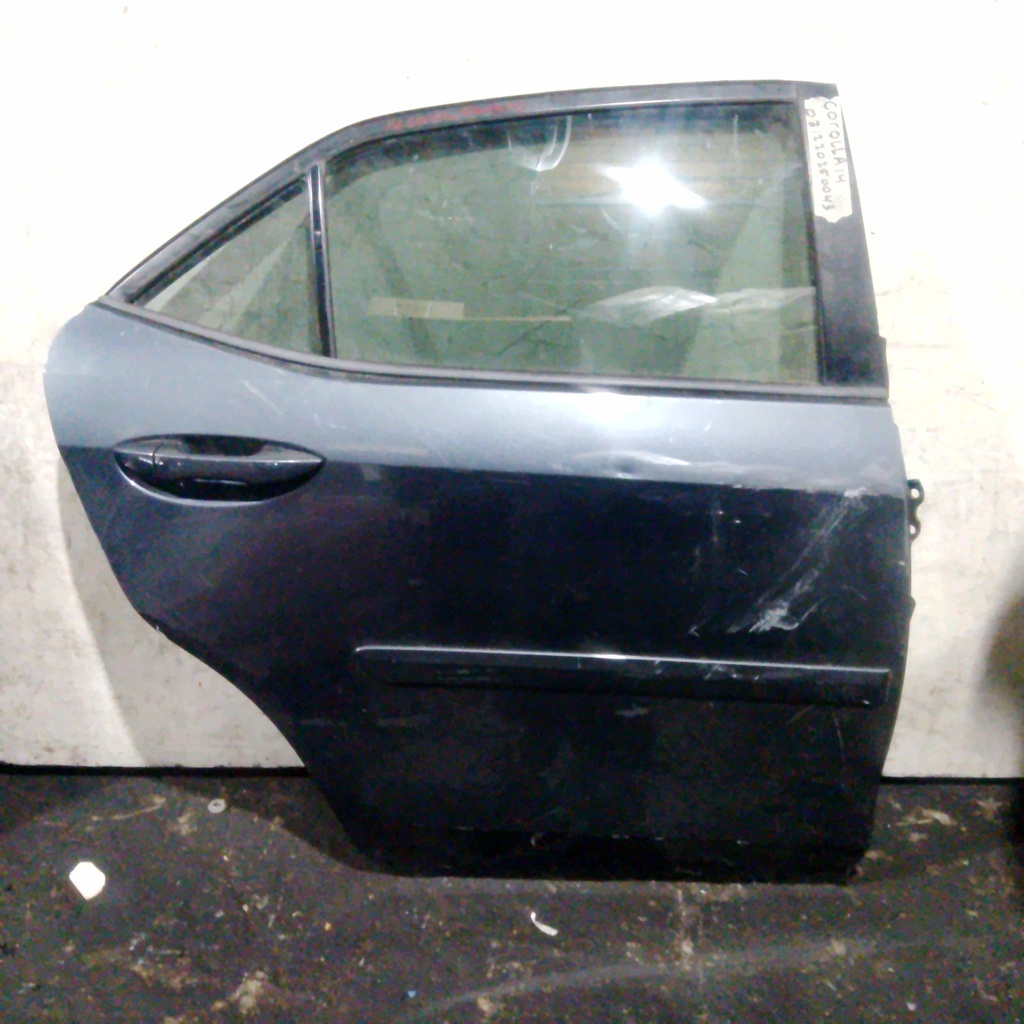 PUERTA TRH COROLLA 14-19