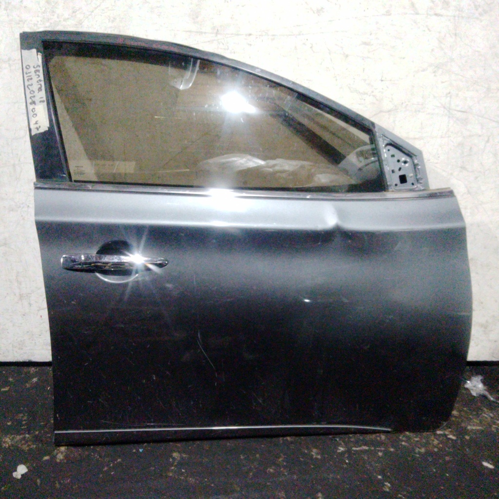 PUERTA RH SENTRA 13-19