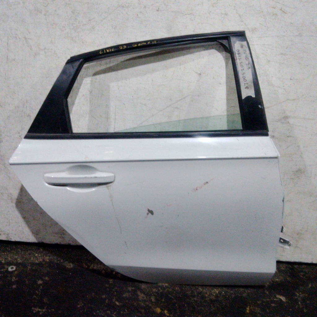 PUERTA TRH CIVIC 24