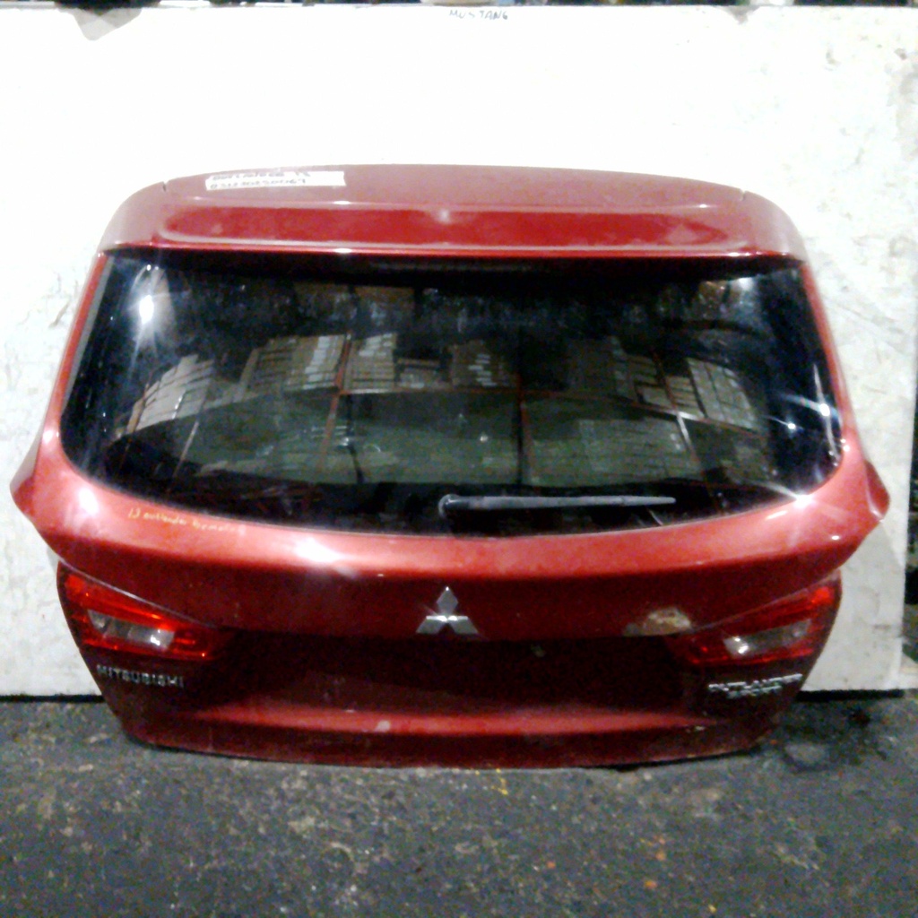 COMPUERTA OUTLANDER SPORT 14