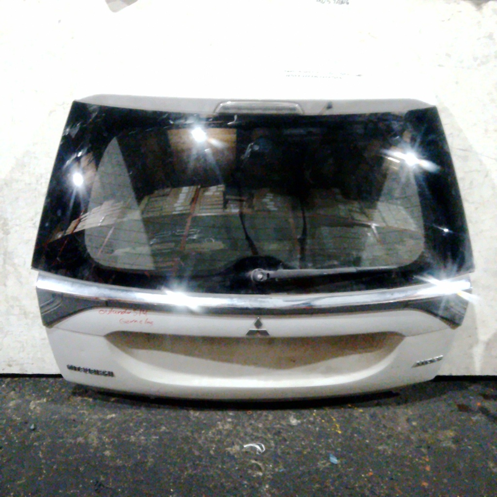 COMPUERTA OUTLANDER GRANDE 14