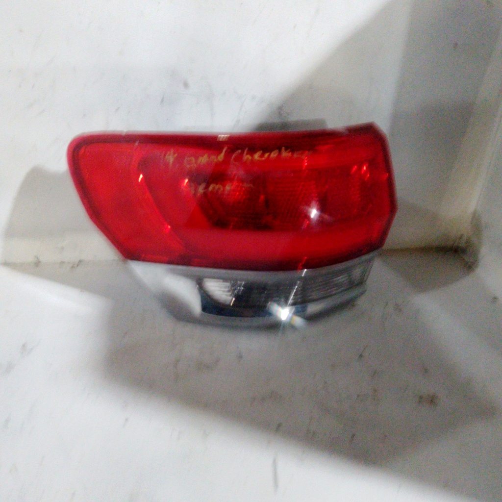 STOP LH GRAND CHEROKEE 14