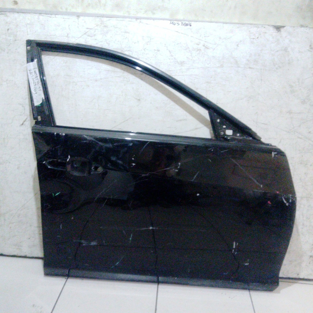 PUERTA LH ELANTRA 11