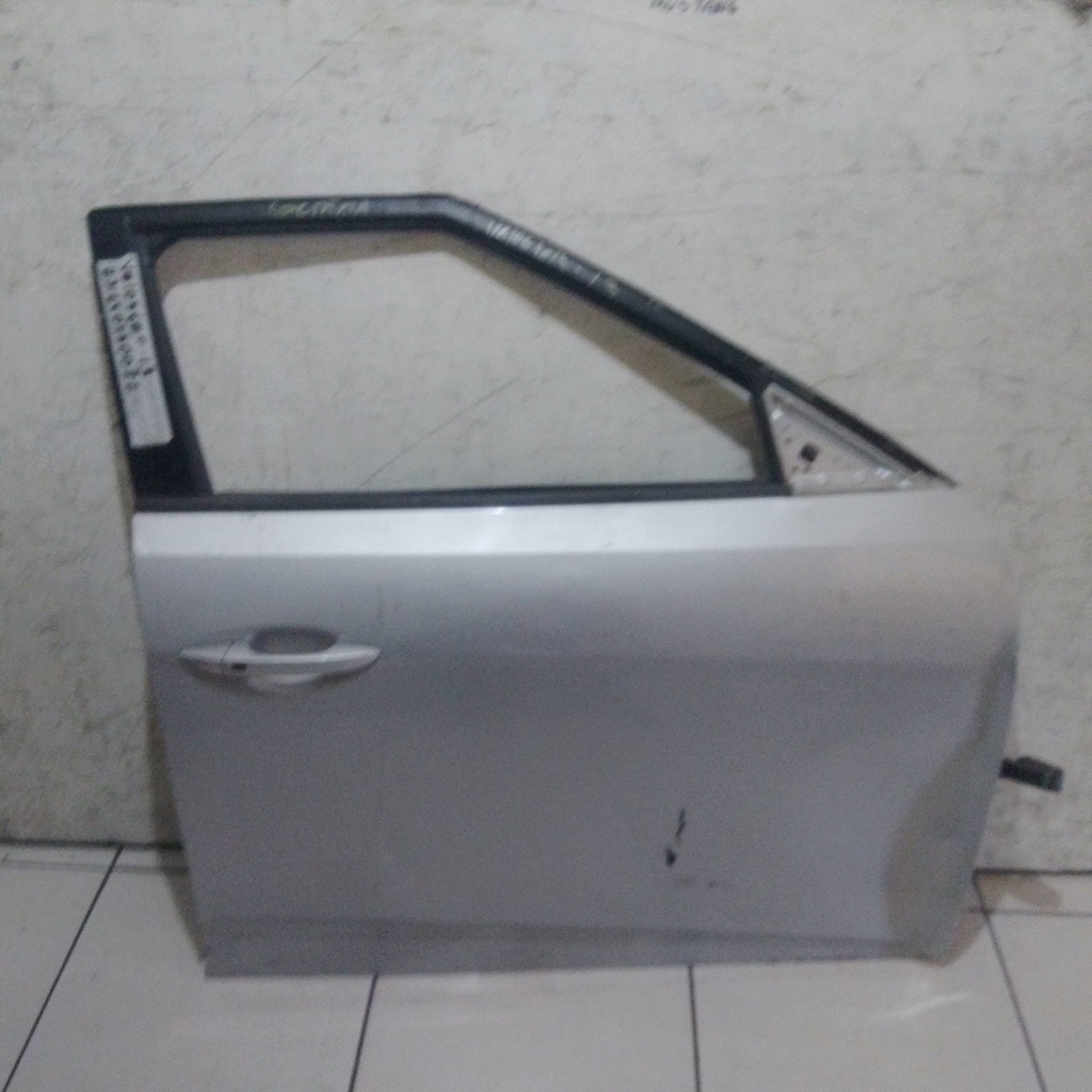 PUERTA RH VELOSTER 13