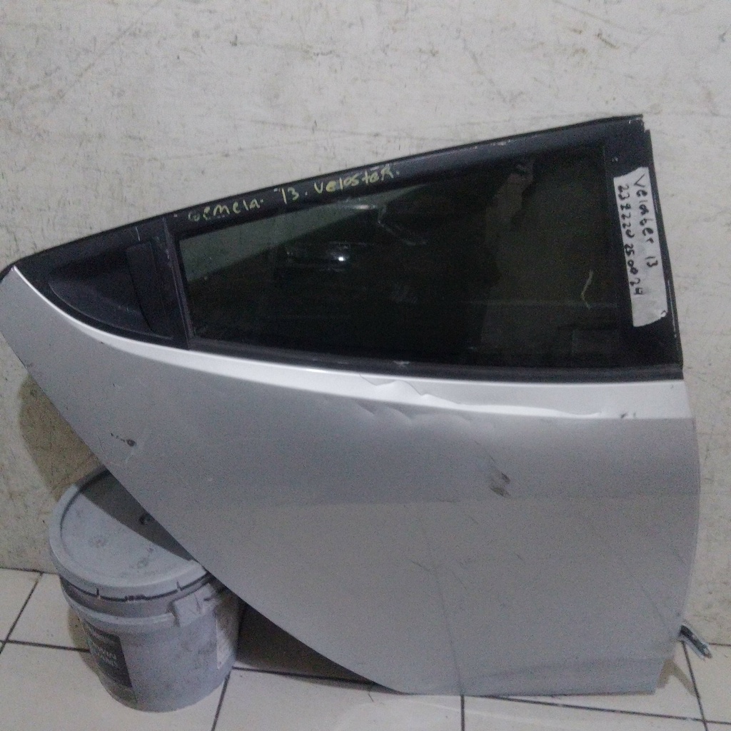PUERTA TRH VELOSTER  13