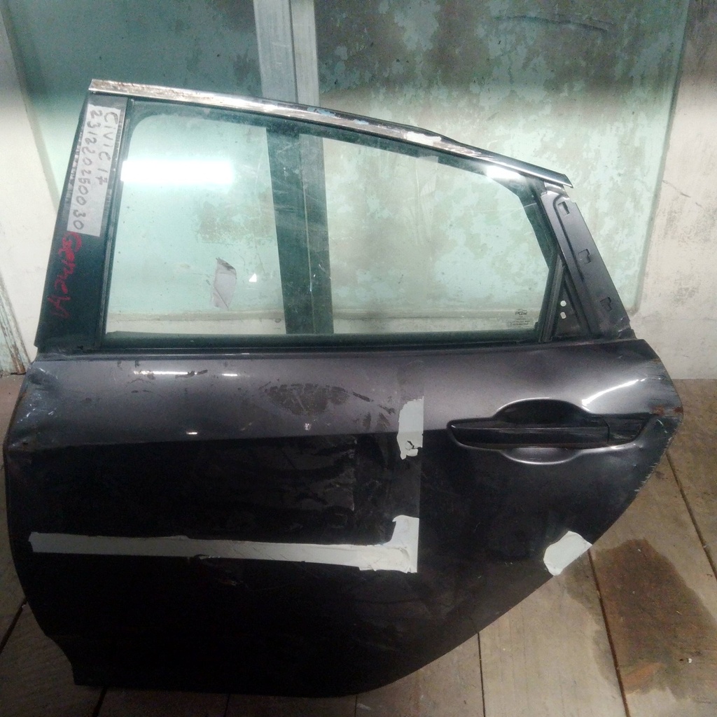 PUERTA TLH CIVIC 17