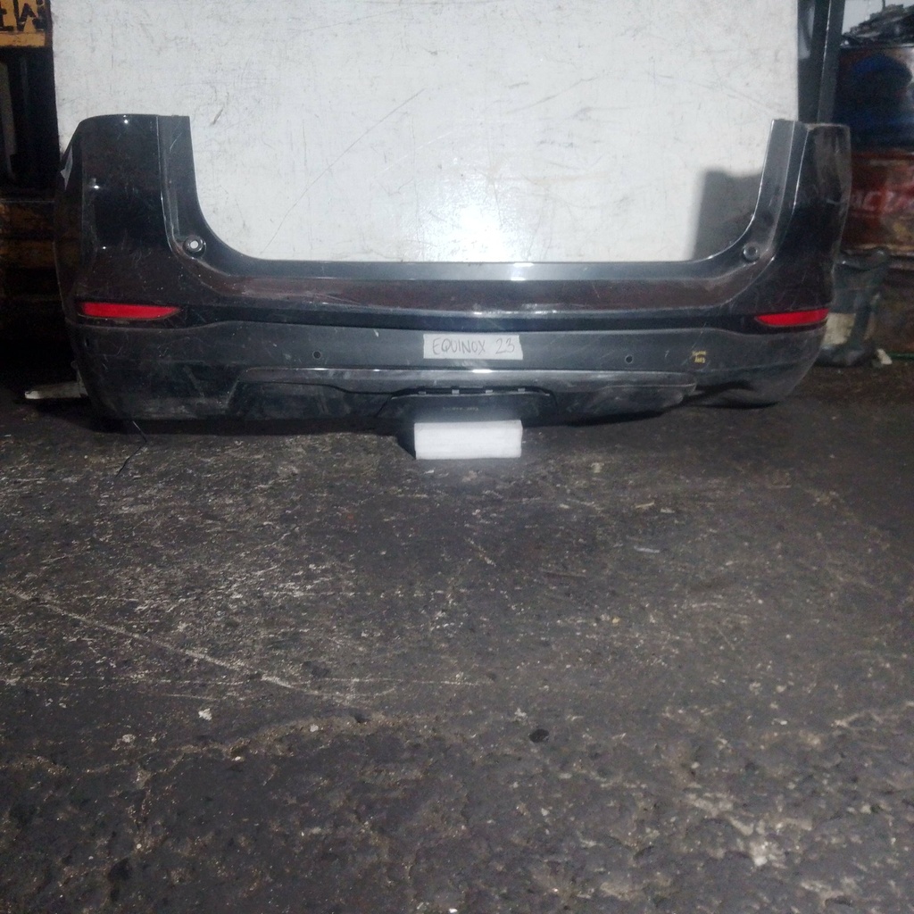 BUMPER TRASERO EQUINOX 23