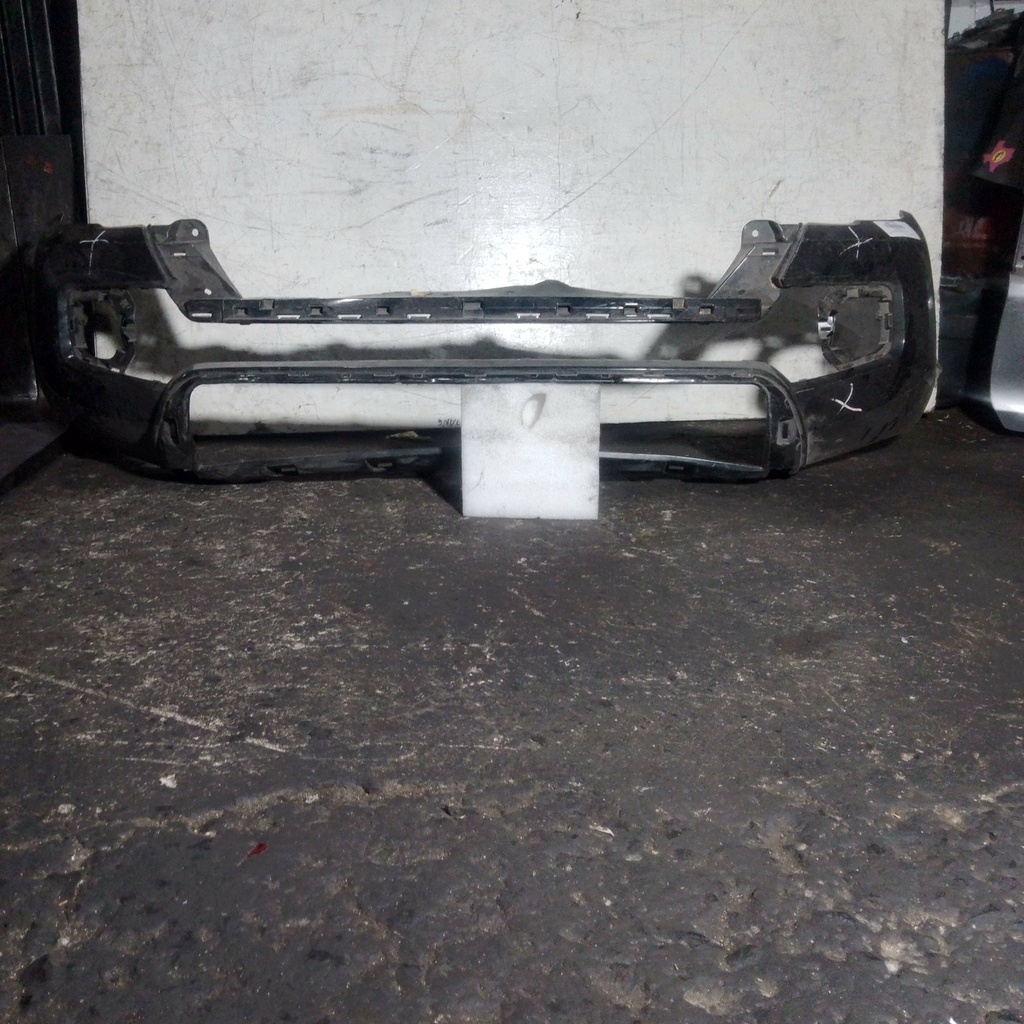 BUMPER DELANTERO TACOMA 16-22