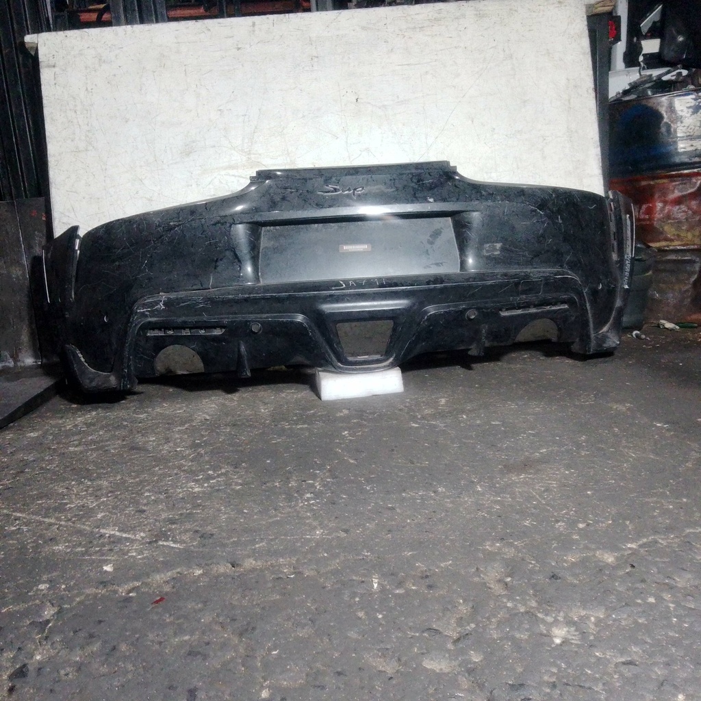 BUMPER TRASERO SUPRA MK-4 20-22