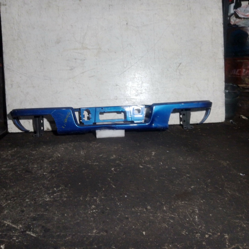 BUMPER TRASERO COLORADO 18